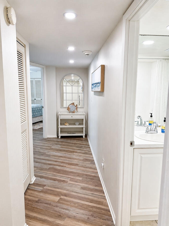 Unit 310: Hallway (1)